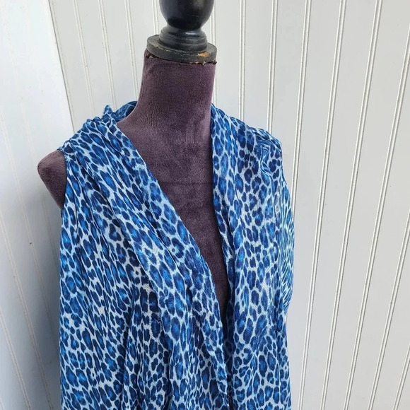Tommy Bahamas Women Shawl Wrap Poncho Open Front Cape BLUE Leopard Lightweight - Picture 3 of 12